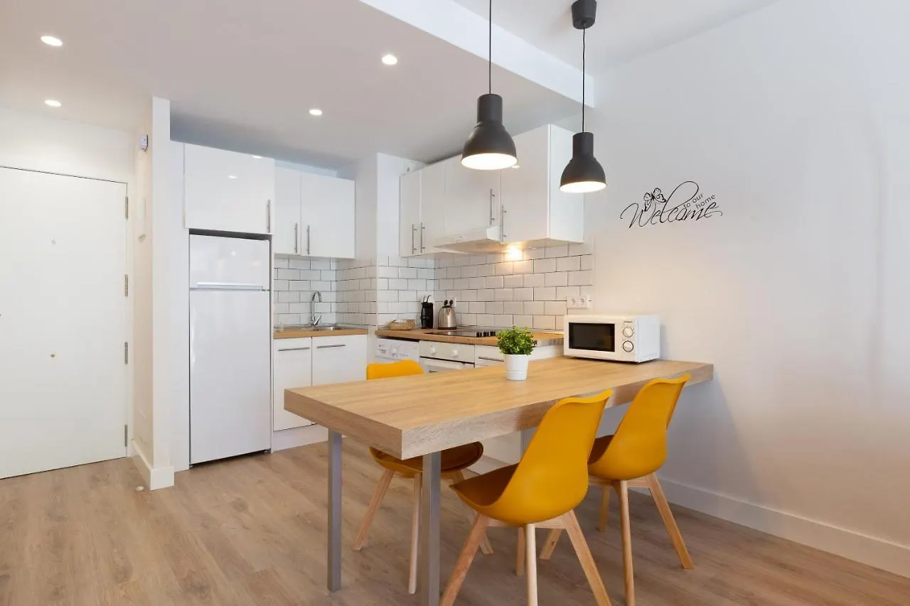 Amazing Apartment ,Center Of Marbella, Beach 338  マルベーリャ